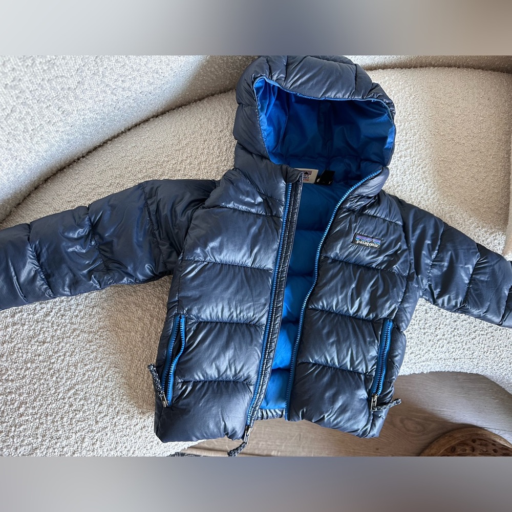 Patagonia Hi-Loft Down Sweater Hoody - 2T